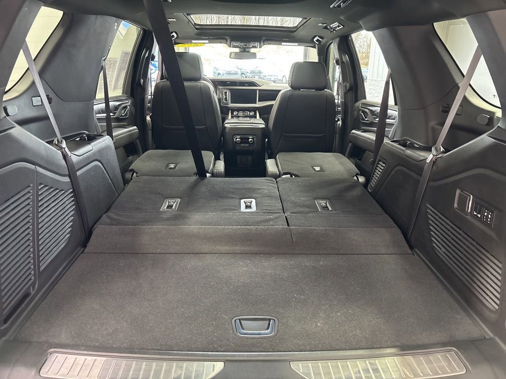 Used 2021 GMC Yukon Denali w/ LPO, Illumination Package image 47