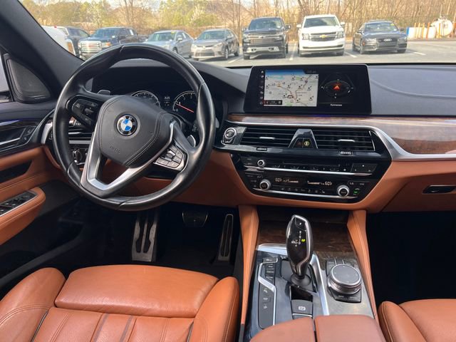Used 2018 BMW 640i Gran Turismo xDrive w/ M Sport Package image 15