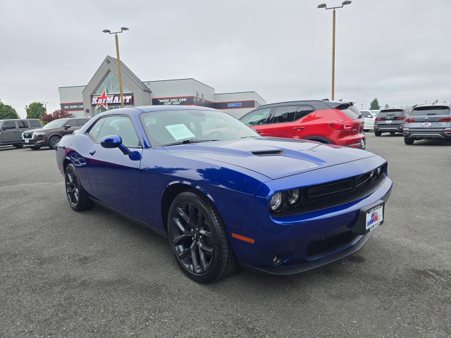 Used 2019 Dodge Challenger SXT w/ Driver Convenience Group image 1