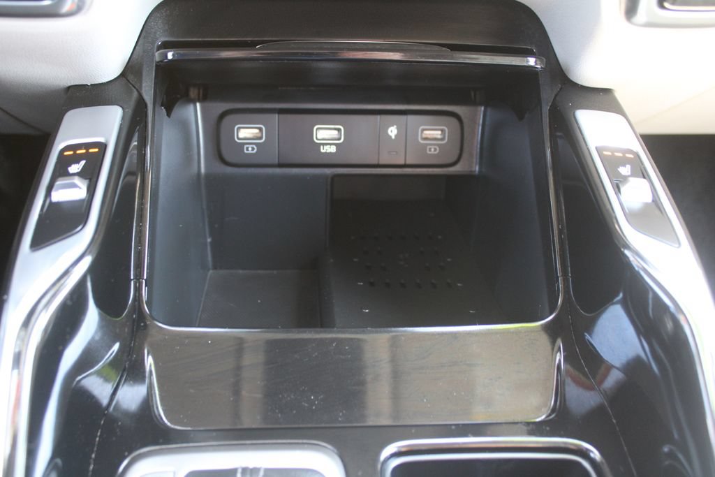 Certified 2023 Kia Sorento SX AWD/4WD image 39