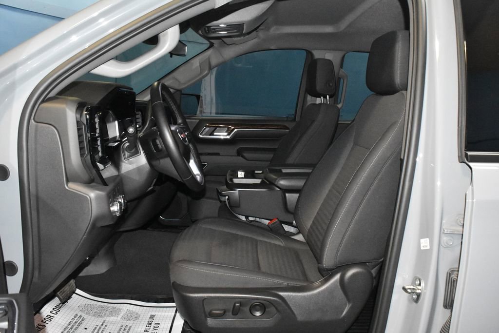 Used 2024 GMC Sierra 1500 Elevation image 6