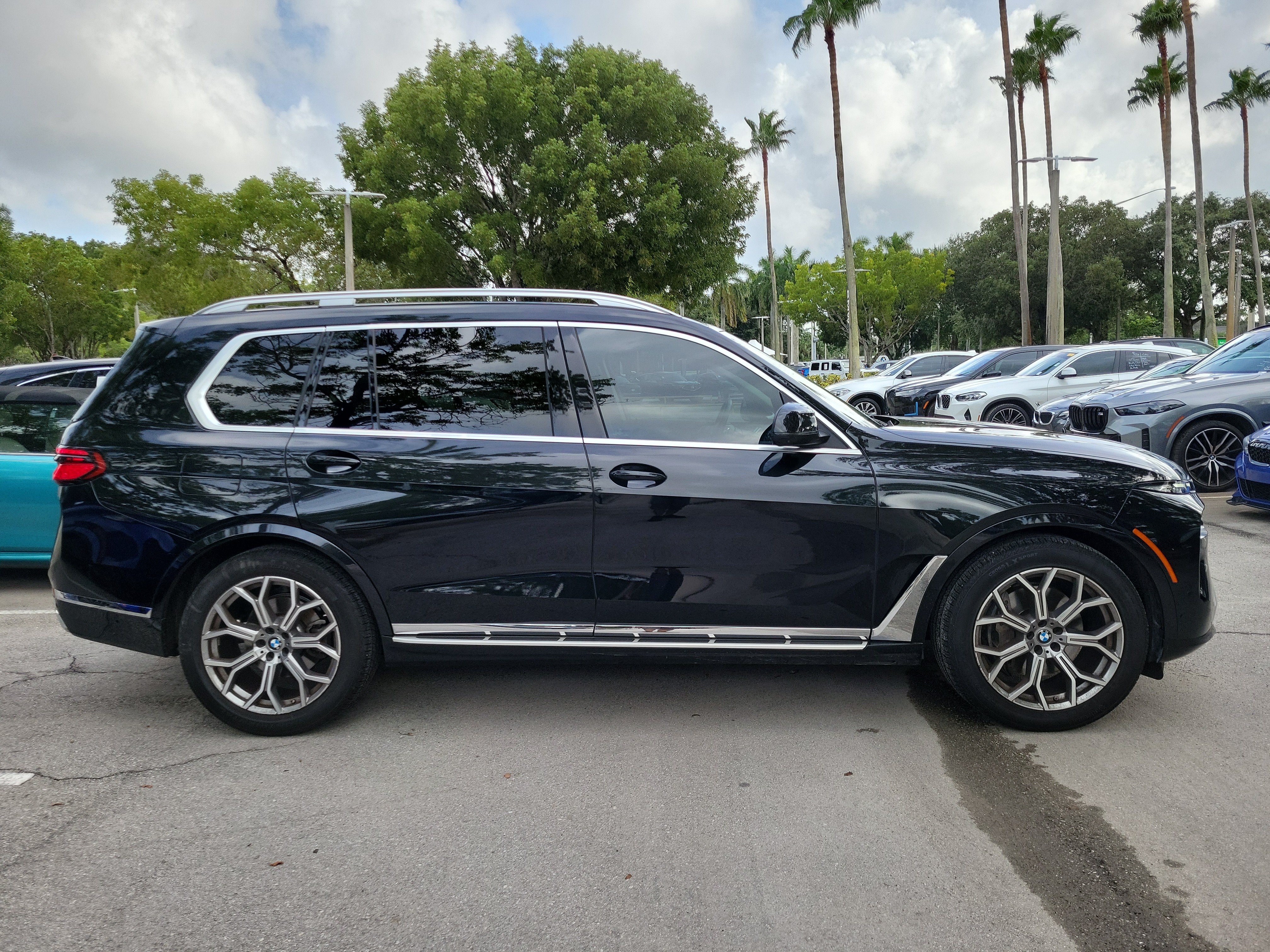 Certified 2024 BMW X7 xDrive40i AWD/4WD image 7
