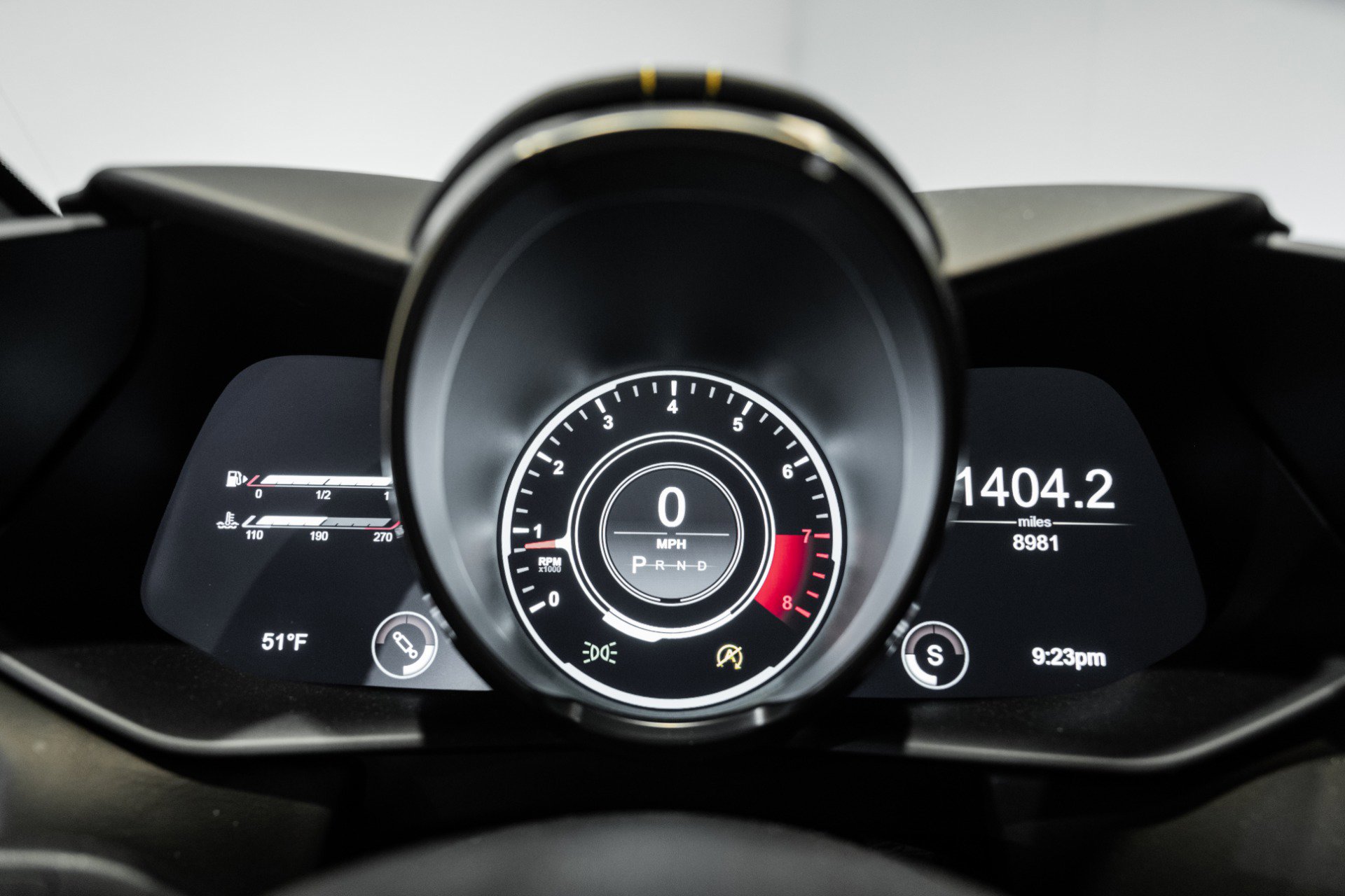 Used 2019 Aston Martin V8 Vantage image 5