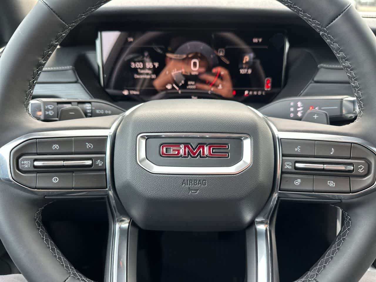 New 2026 GMC Acadia Elevation w/ LPO, Floor Liner Package image 32