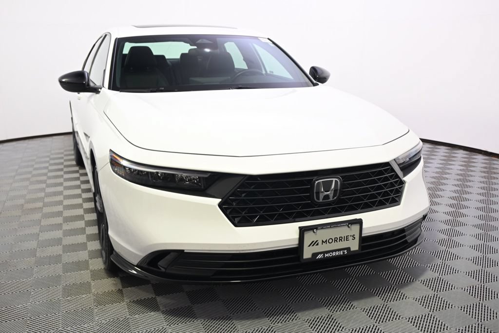 Used 2023 Honda Accord Sport image 9