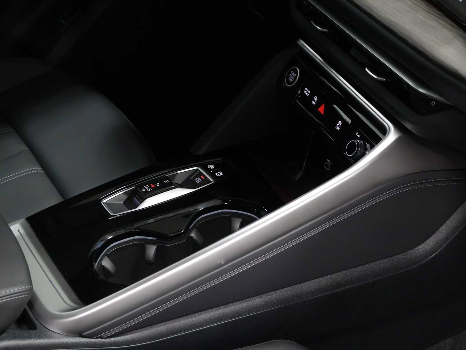 New 2026 Audi Q5 Premium Plus AWD/4WD image 20
