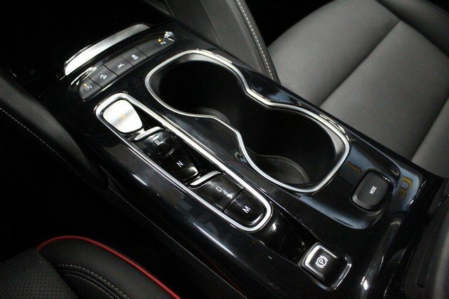 Certified 2023 Buick Envision Essence w/ Sport Touring Package image 30