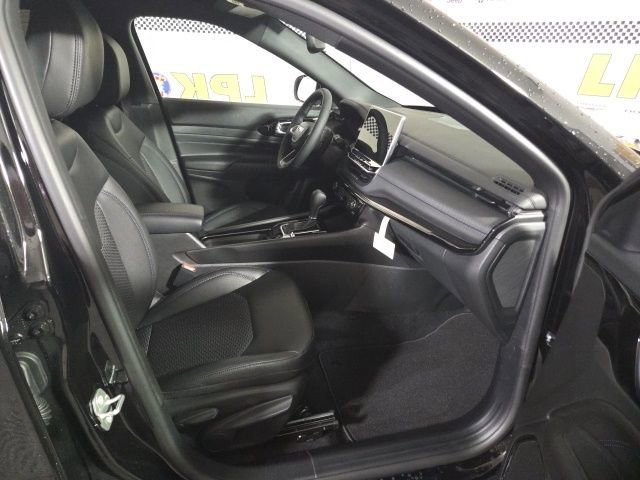 New 2026 Jeep Compass Latitude image 16