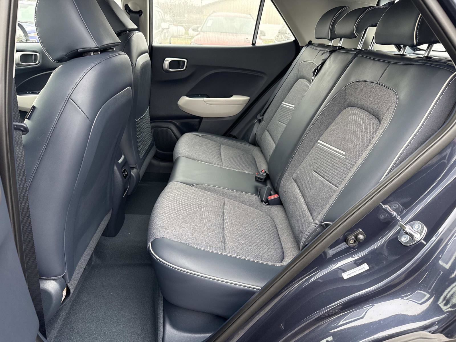 New 2026 Hyundai Venue SEL FWD image 10