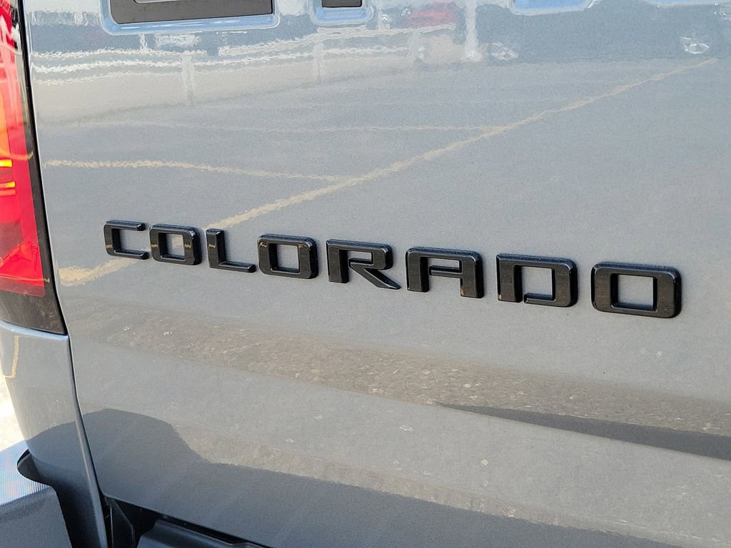 Used 2022 Chevrolet Colorado LT w/ Luxury Package AWD/4WD image 11