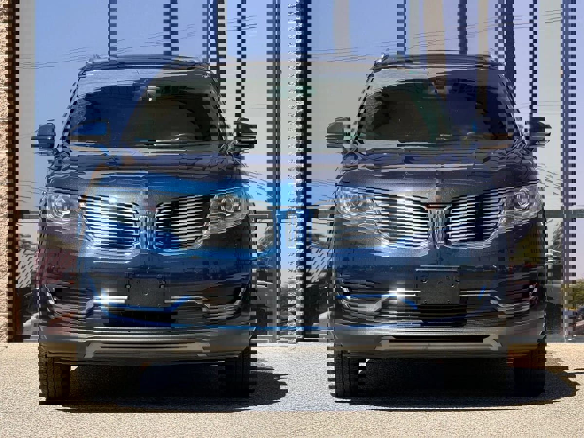 Used 2017 Lincoln MKX Reserve image 20