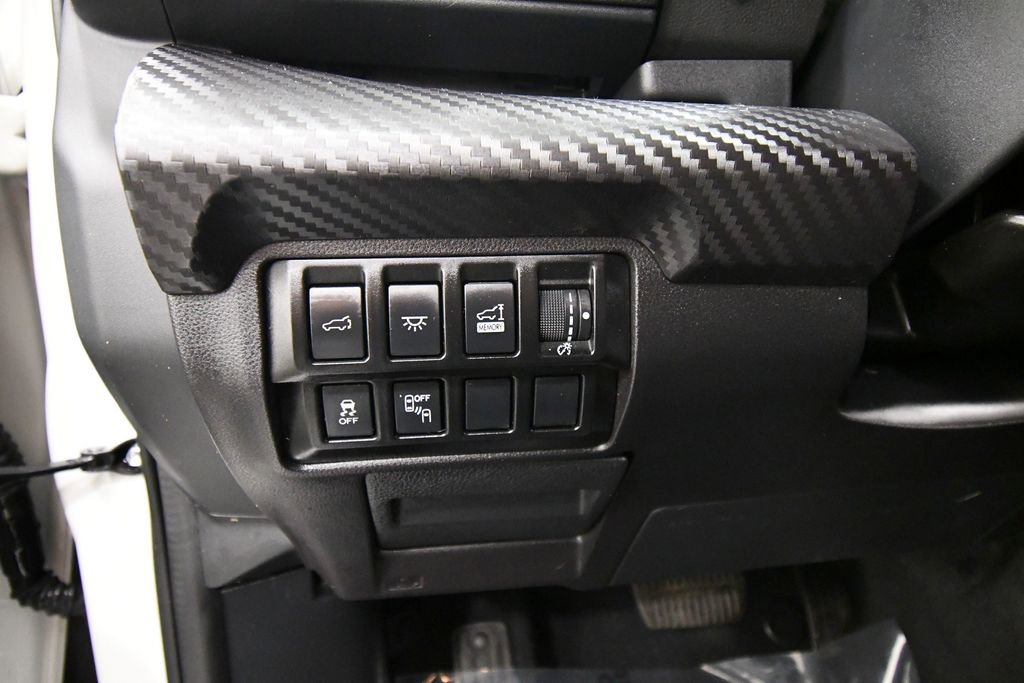 Used 2022 Subaru Ascent Onyx Edition image 16