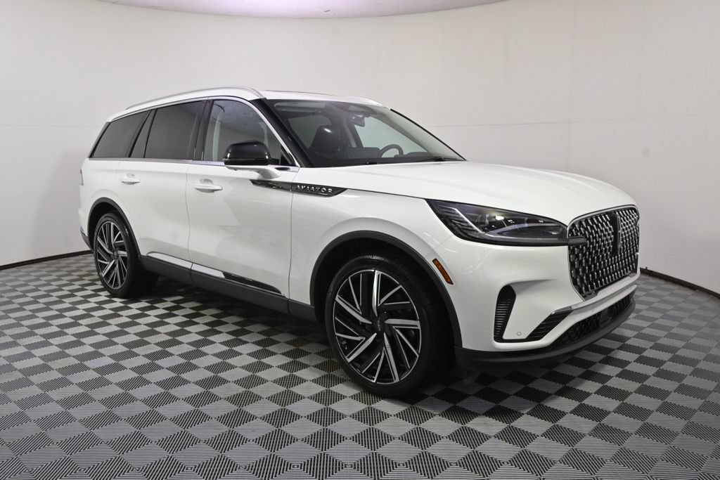 New 2026 Lincoln Aviator Reserve AWD/4WD image 8
