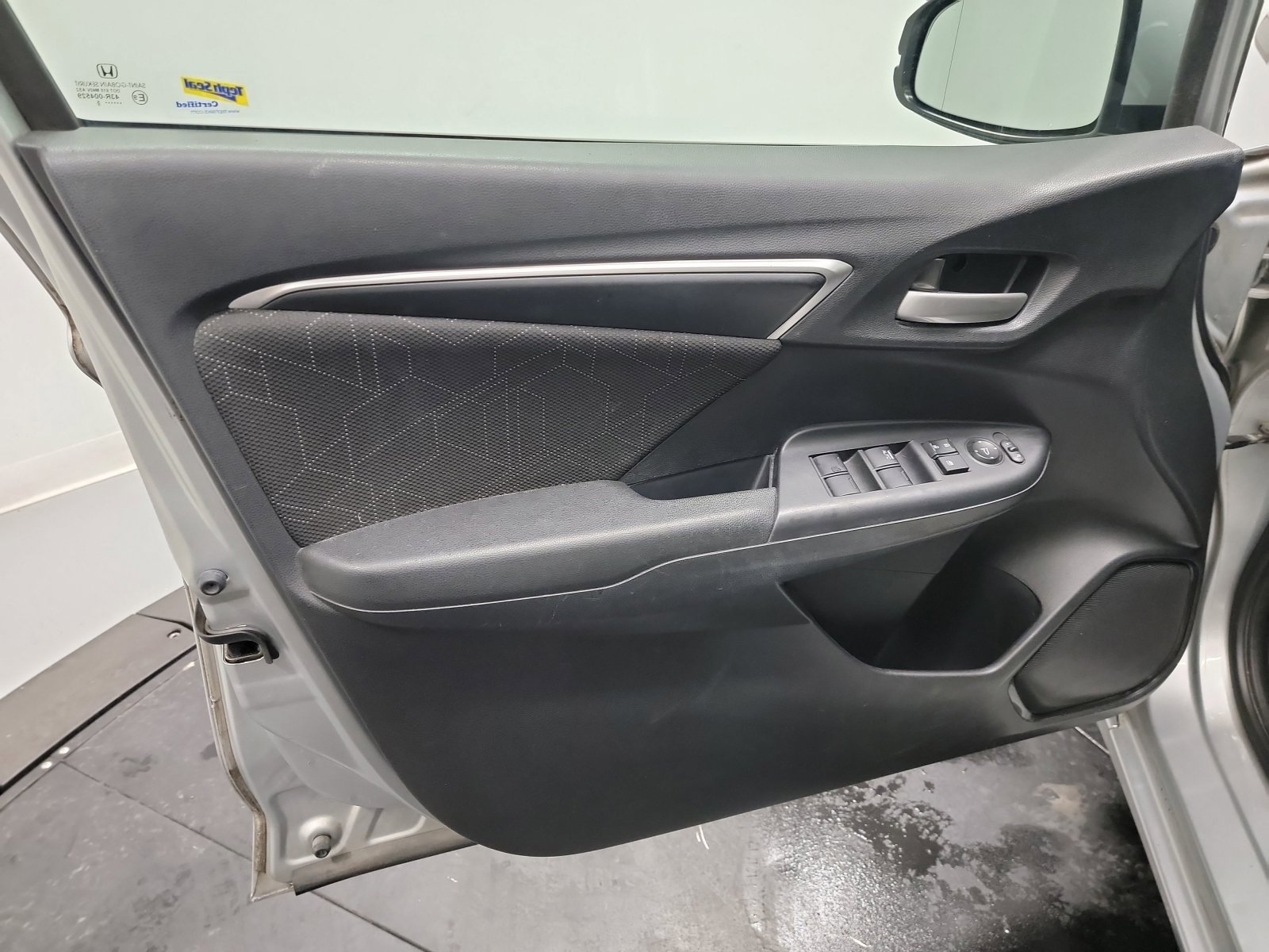 Used 2015 Honda Fit EX image 15