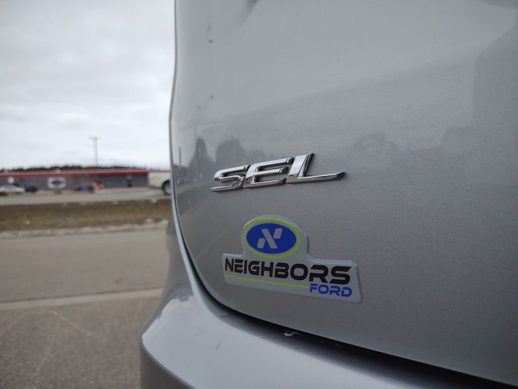 Used 2022 Ford Edge SEL w/ Convenience Package image 43