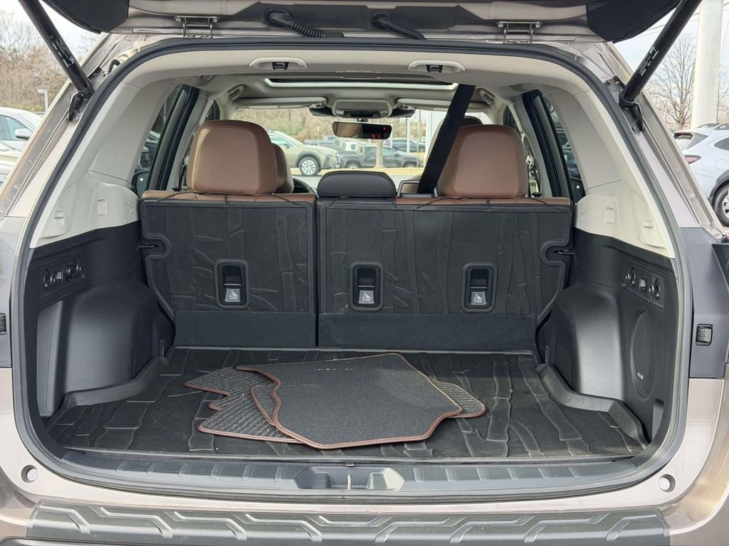 Used 2022 Subaru Forester Touring w/ Popular Package #2 image 14