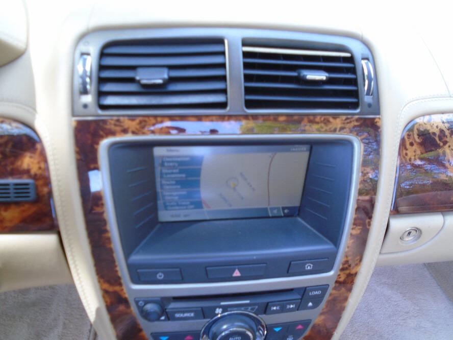 Used 2007 Jaguar XK Convertible image 13