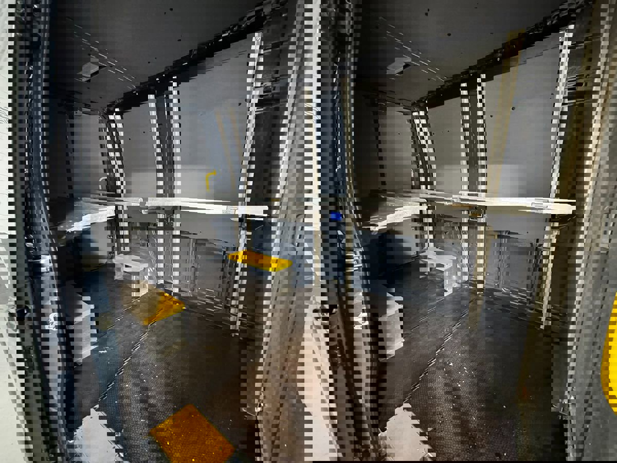 Used 2019 Mercedes-Benz Sprinter 144 image 3