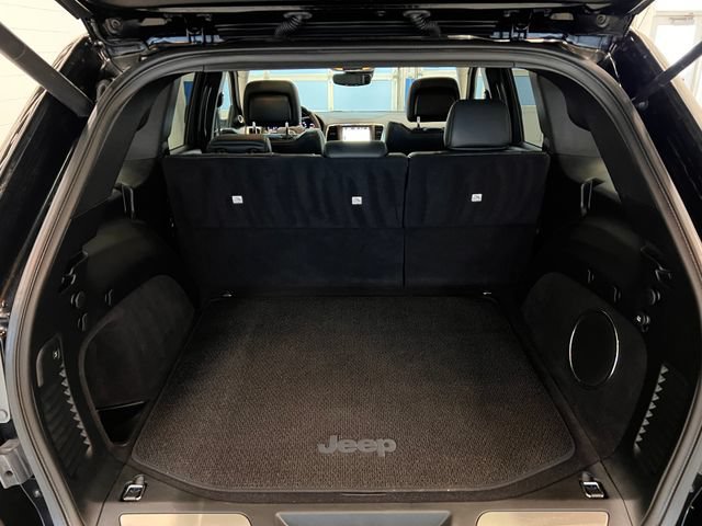 Used 2018 Jeep Grand Cherokee Summit w/ Platinum Series Group AWD/4WD image 9