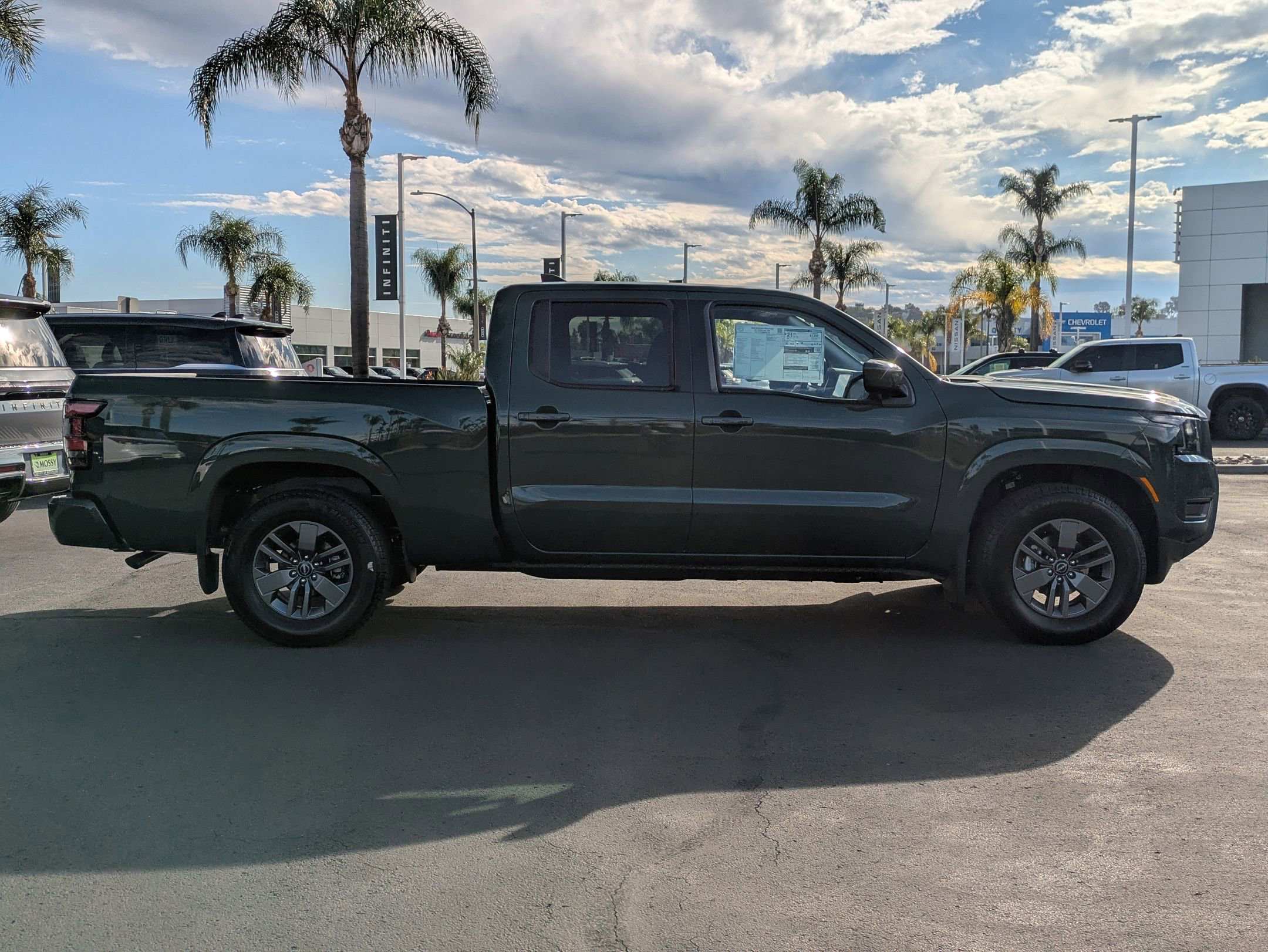 New 2026 Nissan Frontier SV image 6