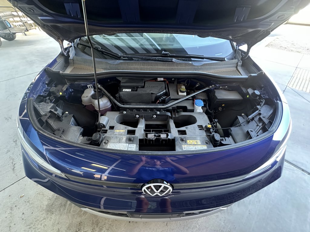 Used 2021 Volkswagen ID.4 1st Edition image 45