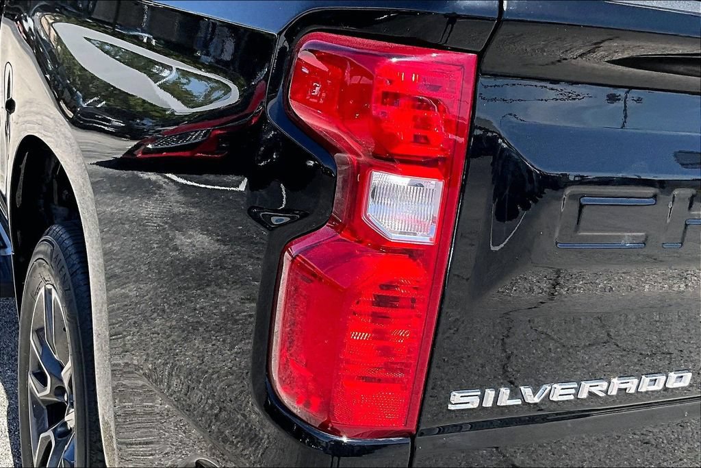 Used 2021 Chevrolet Silverado 1500 LT w/ Texas Edition Plus RWD image 39