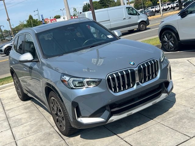 Used 2023 BMW X1 xDrive28i w/ Premium Package AWD/4WD image 7