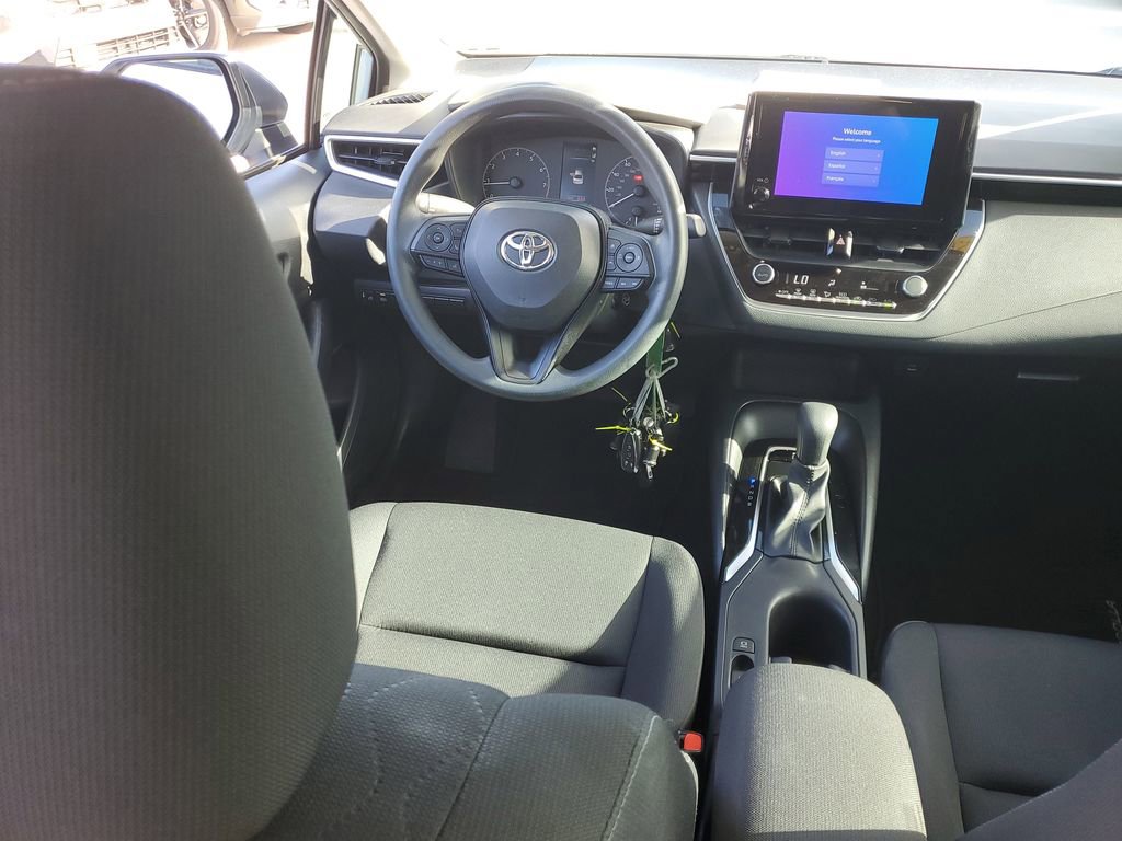 Used 2023 Toyota Corolla LE FWD image 17