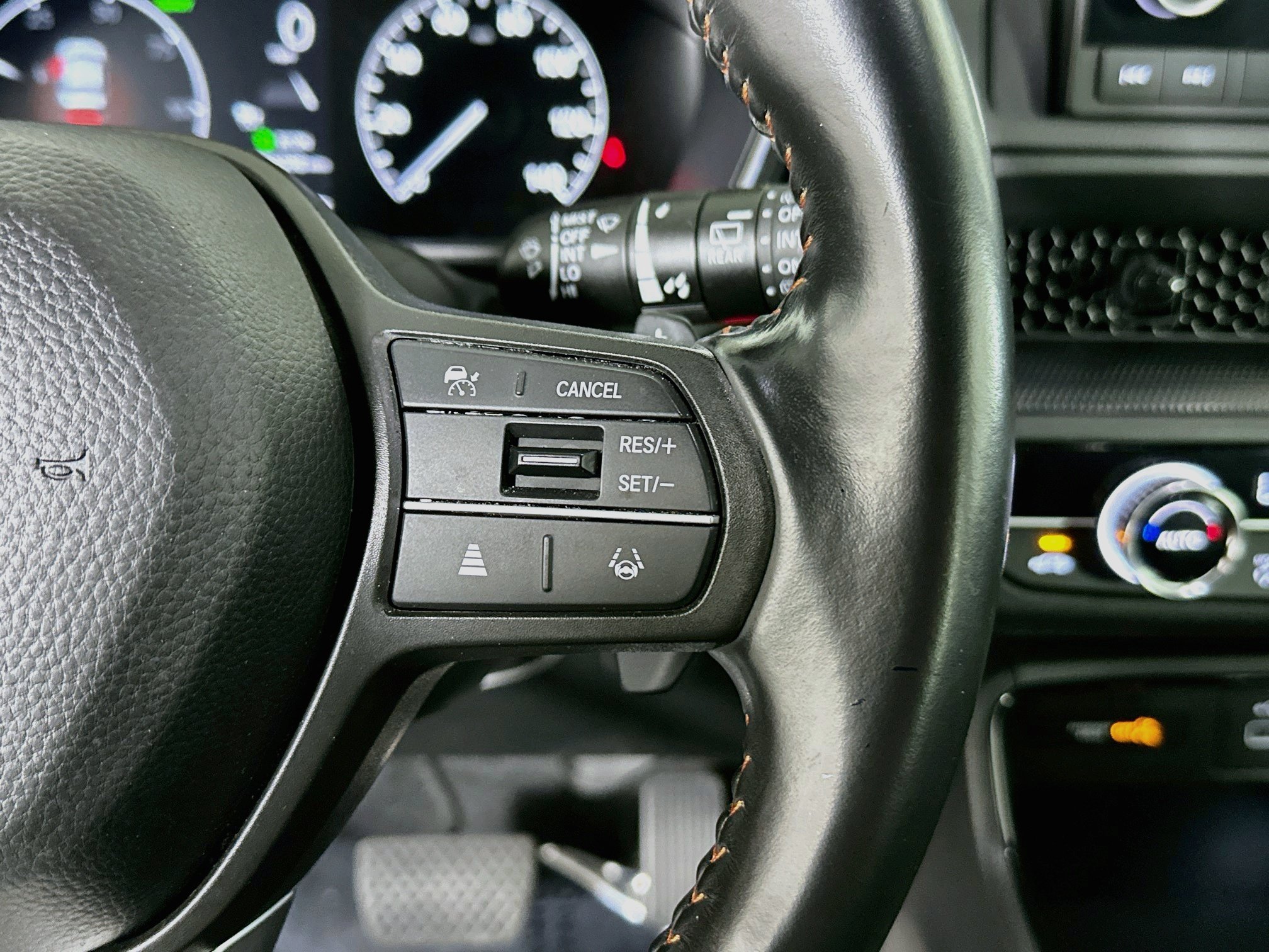 Used 2023 Honda CR-V Sport image 17