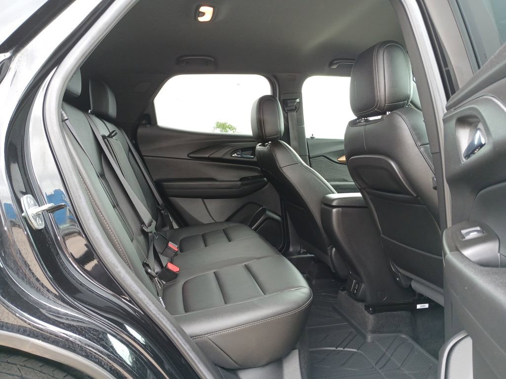 Used 2021 Chevrolet TrailBlazer ACTIV w/ Convenience Package image 28