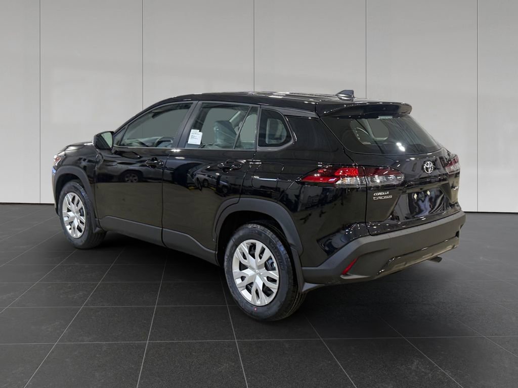 Used 2026 Toyota Corolla Cross L image 28