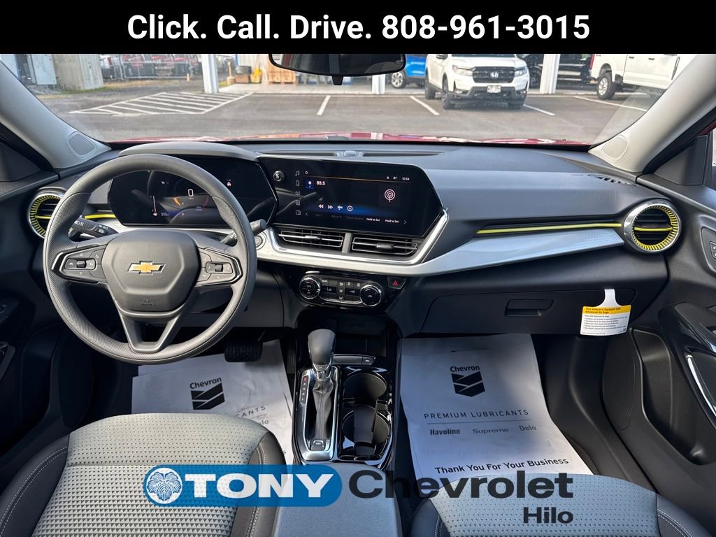 New 2026 Chevrolet Trax LT w/ LPO, Blackout Package image 11