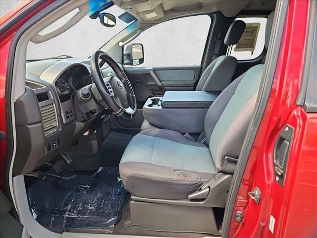 Used 2004 Nissan Titan SE w/ (Pop) Se Popular Pkg W/Bench AWD/4WD image 14