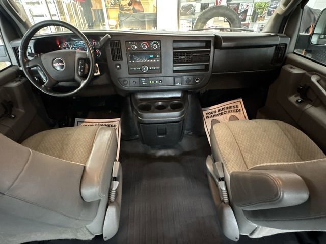 Certified 2022 GMC Savana 2500 Extended w/ Driver Convenience Package RWD image 23