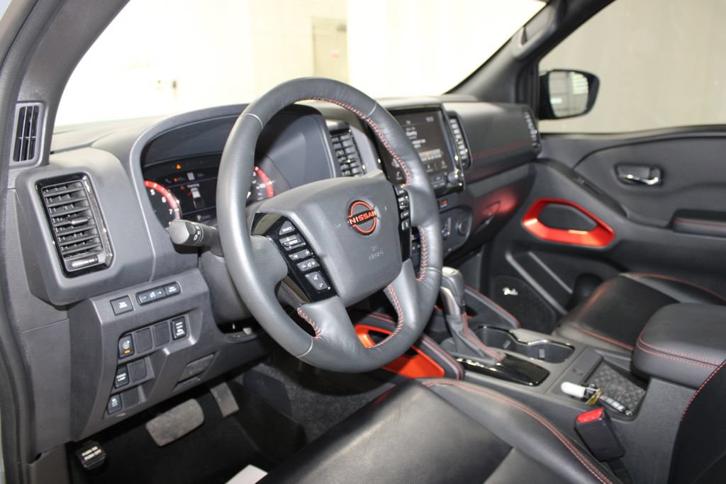 Used 2023 Nissan Frontier Pro-X w/ Pro-X Premium Package RWD image 19