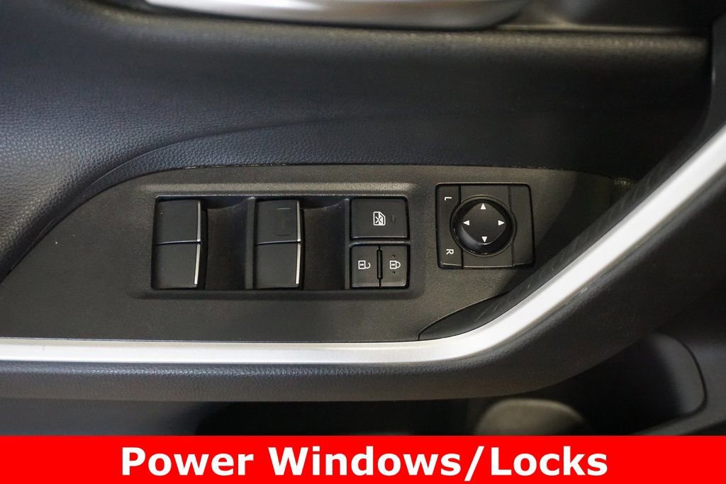 Used 2020 Toyota RAV4 XSE image 5