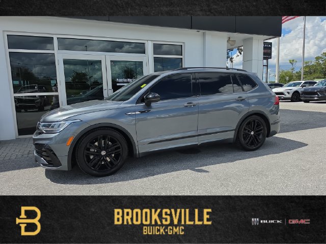 Used 2022 Volkswagen Tiguan SE R-Line