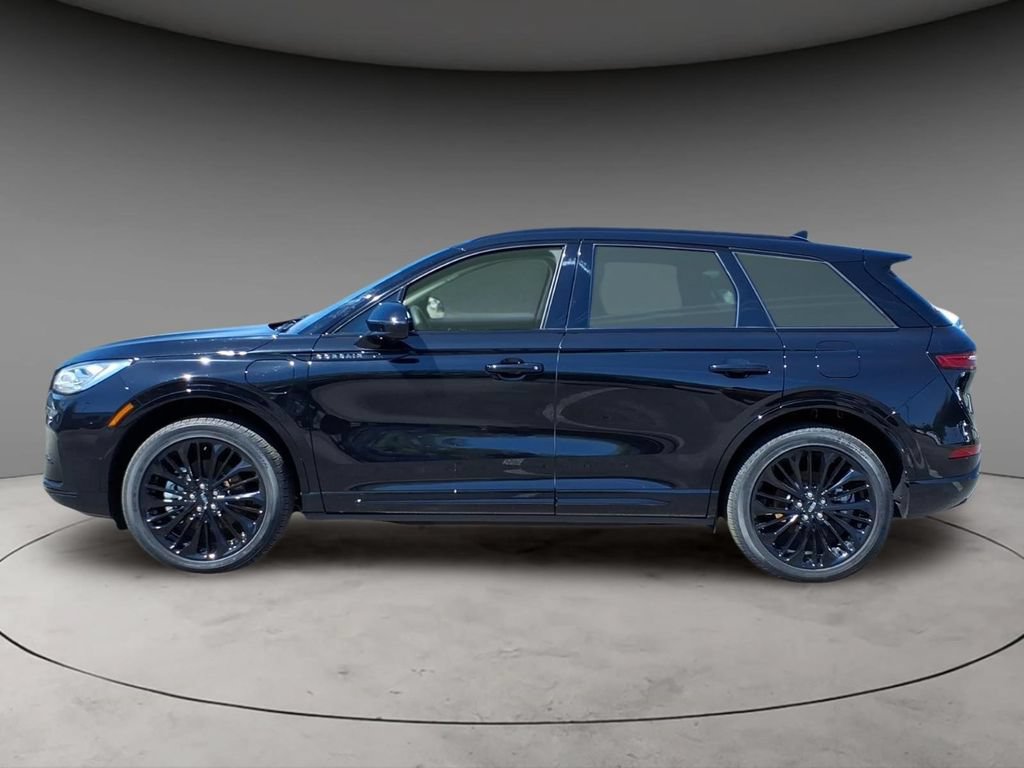 New 2026 Lincoln Corsair Grand Touring AWD/4WD image 2