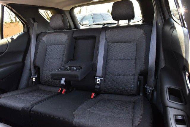 Used 2021 Chevrolet Equinox LT image 23