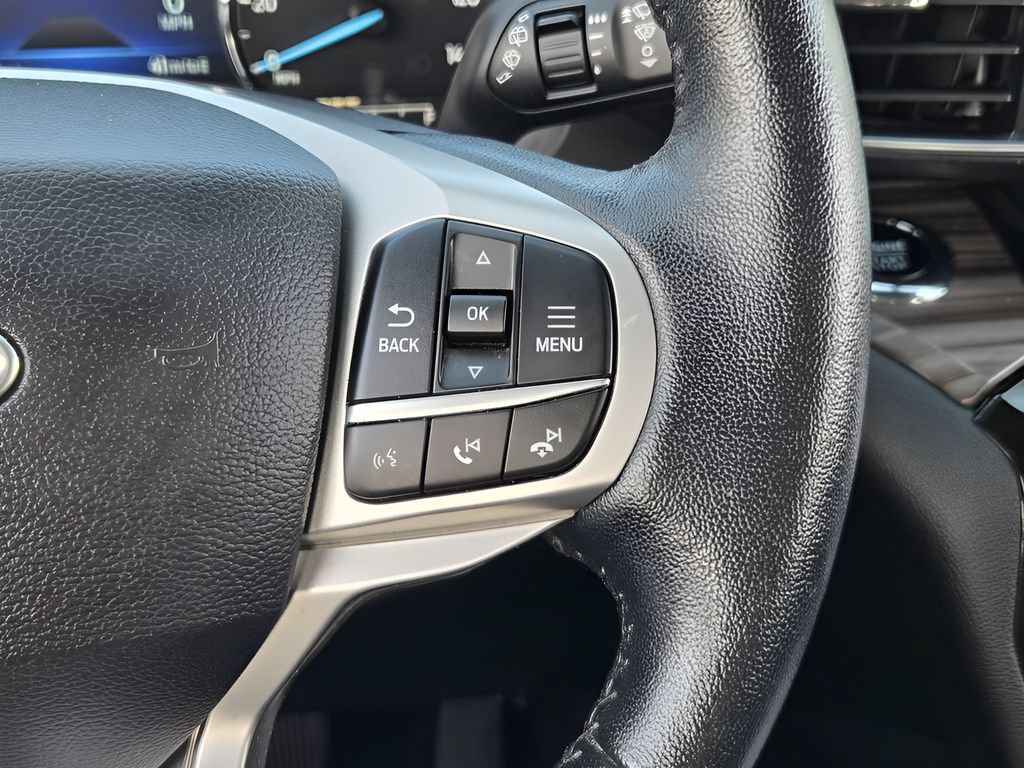 Used 2022 Ford Explorer Limited w/ Limited Technology Package AWD/4WD image 27