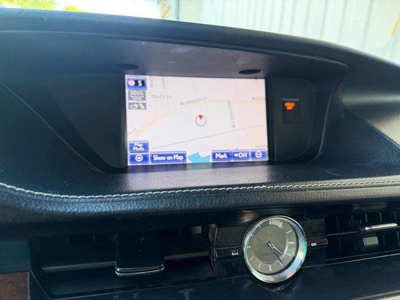 Used 2013 Lexus ES 350 FWD image 32
