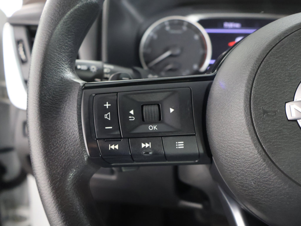 Used 2023 Nissan Rogue SV AWD/4WD image 39
