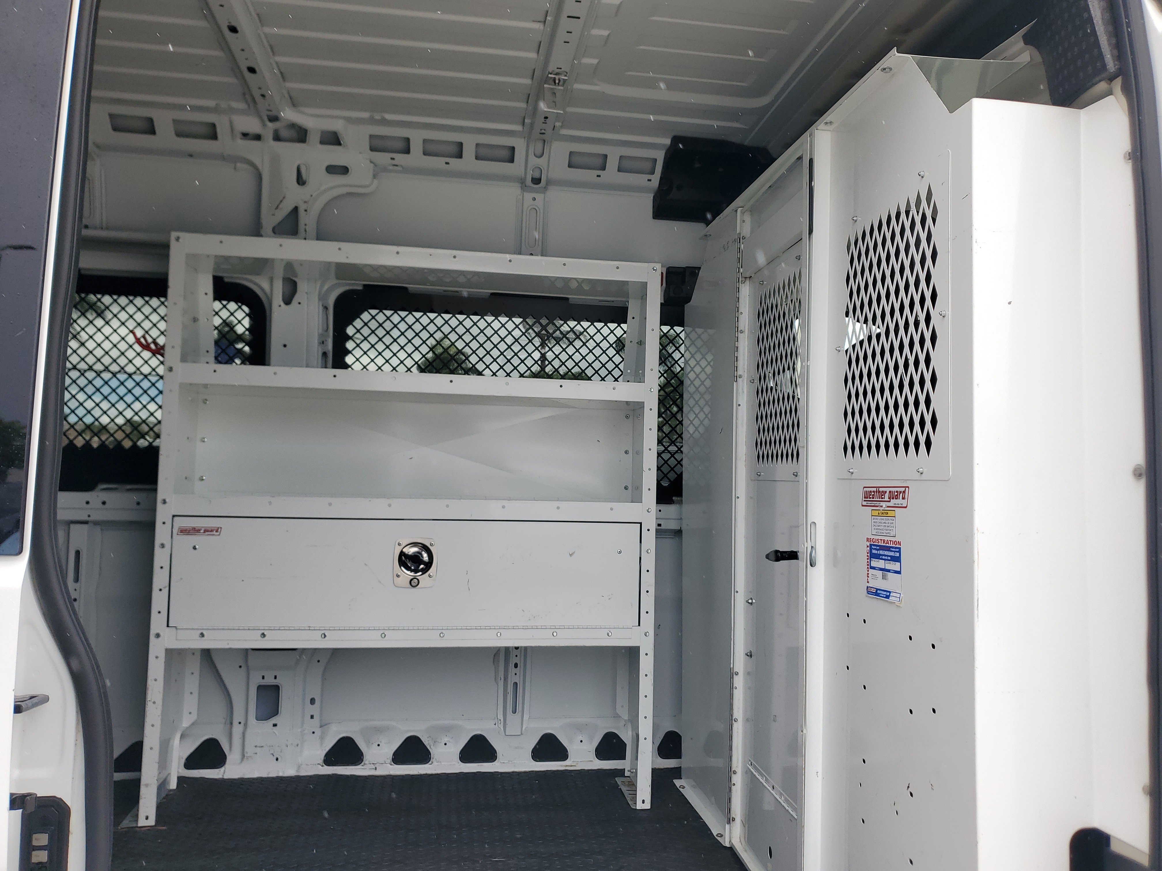Used 2022 RAM ProMaster 2500 w/ Convenience Group FWD image 12