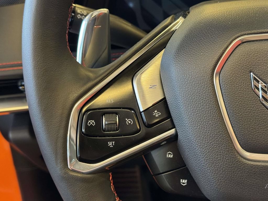 Used 2024 Chevrolet Corvette Z06 RWD image 11