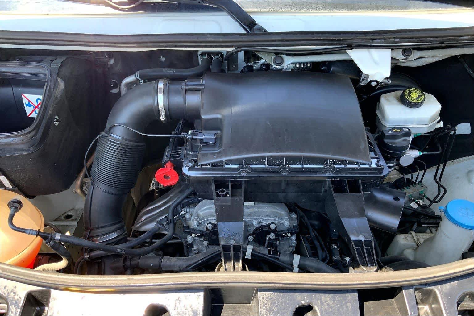 Used 2022 Mercedes-Benz Sprinter 2500 image 32