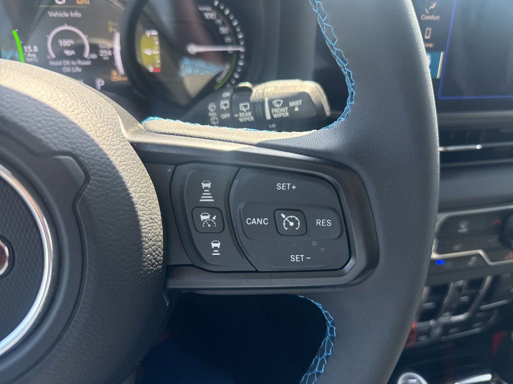 Used 2024 Jeep Wrangler Unlimited Rubicon 4xe AWD/4WD image 20
