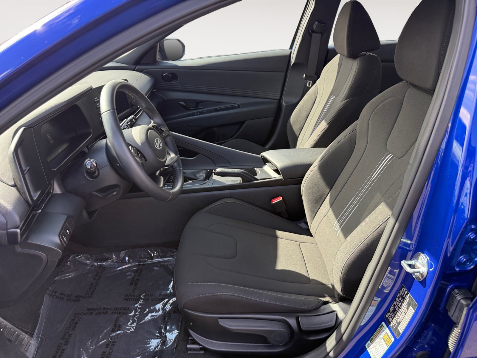 Used 2025 Hyundai Elantra Sport FWD image 10