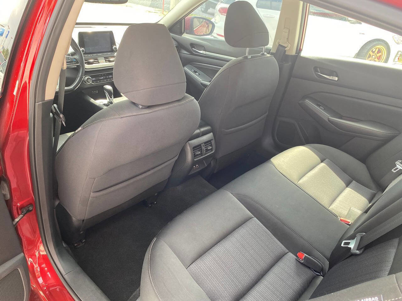 Used 2019 Nissan Altima 2.5 SV image 7