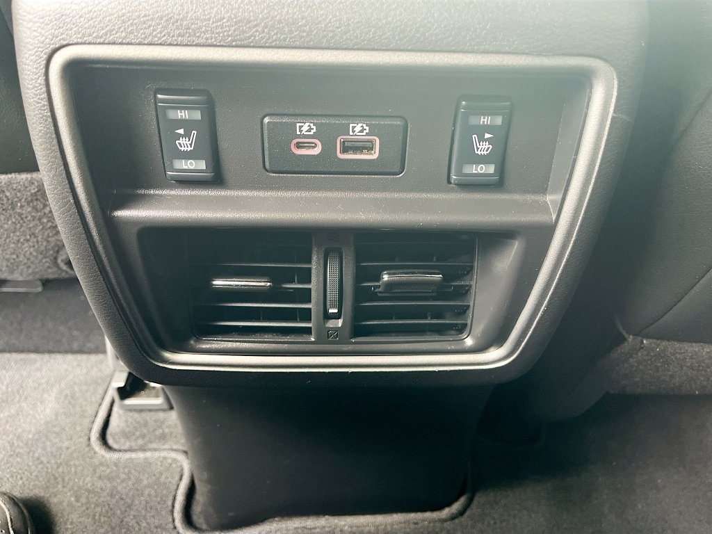 Used 2024 Nissan Murano SL FWD image 27