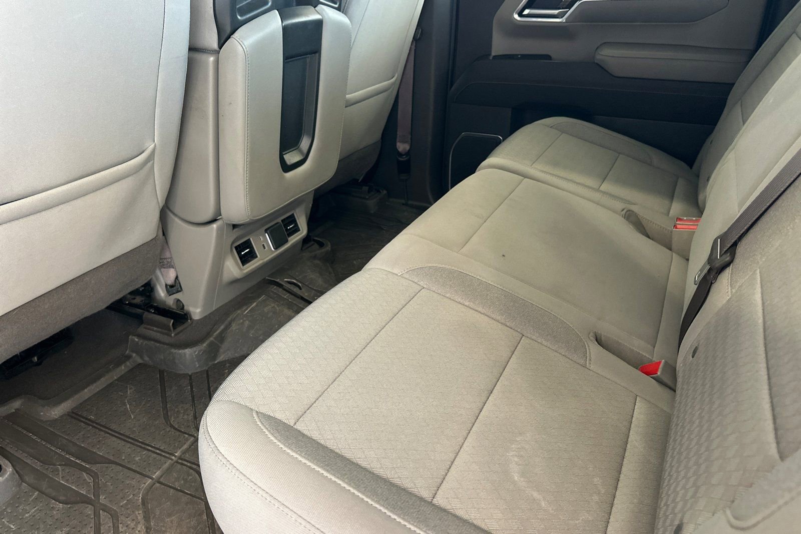 Used 2022 Chevrolet Silverado 1500 LT w/ Convenience Package II image 12